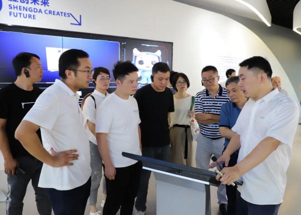 赴杭觀摩智能工廠，助力屯溪工業升級
